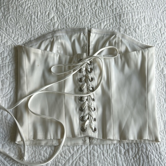 Gorgeous corset top by crybaby size extra small - Picture 3 of 7